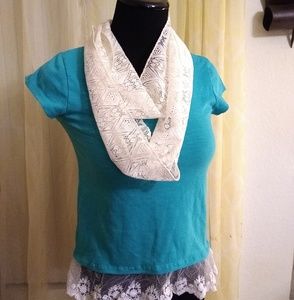 Ladies top with scarf